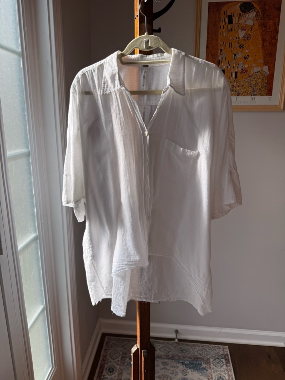 Lightweight White Button-Front Short Sleeve Shirt